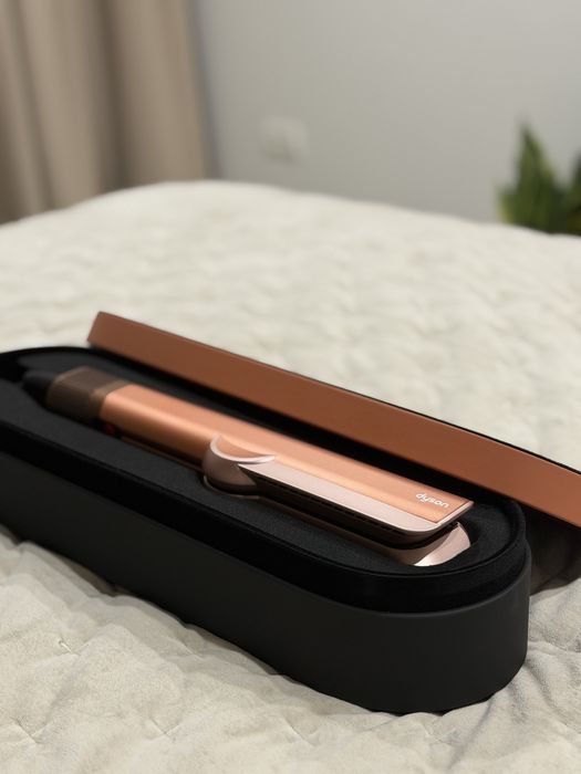 Dyson Airstrait nou - cu factura/garantie eMAG