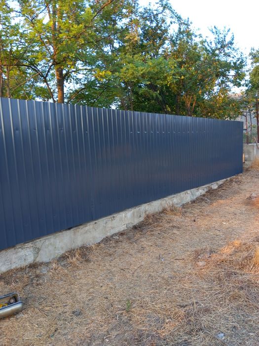 Construim garduri la comanda clientului