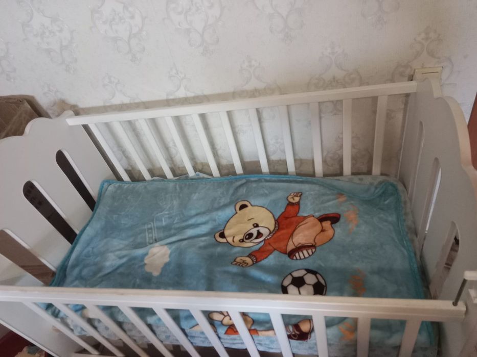Продам детский кроват