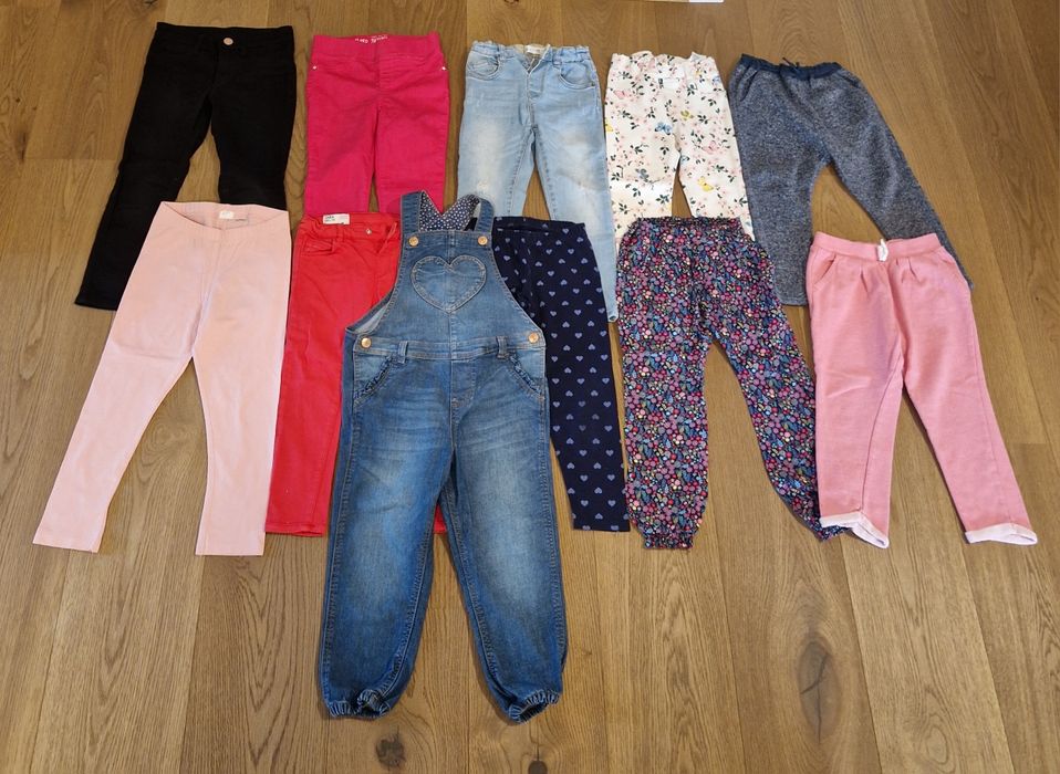 Lot pantaloni fetita marimea 104