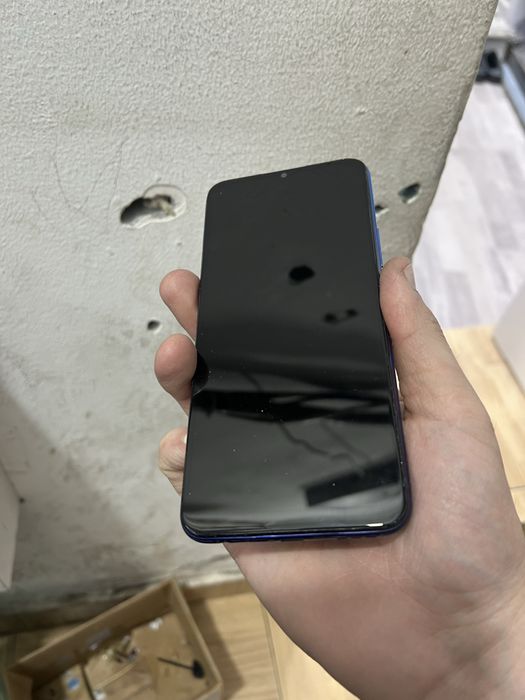 Vivo y12s holati yaxshi ishlashlariyam yaxshi xotirasi 32gb