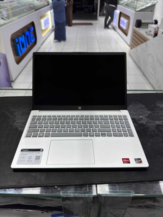 Hp laptop/MD Ryzen 5 7520U/8/512/15.6"