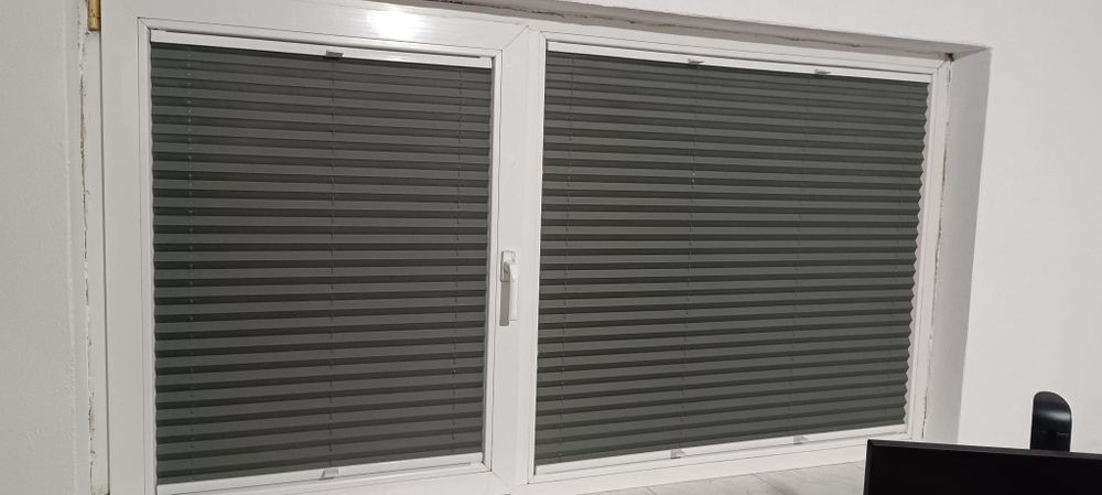 Plase anti-insecte (țânțari)/ Rolete exterioare