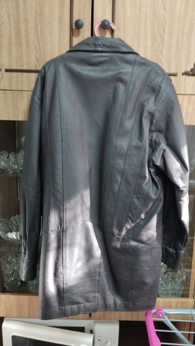 Кожаные куртки на меху и без