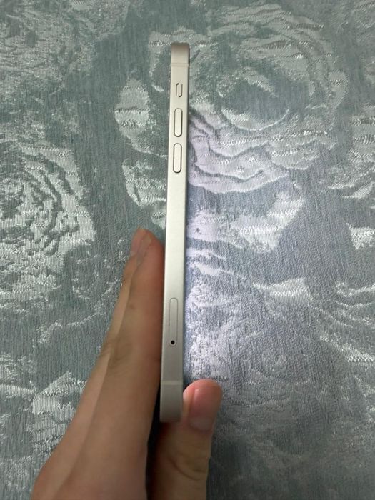 Iphone 12 (128гб) в отличном состоянии