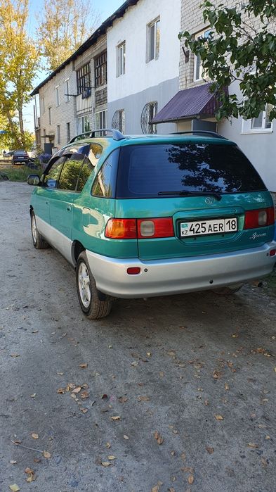 Продам Toyota Ipsum