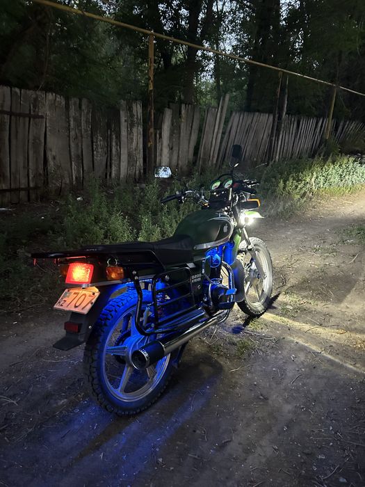 Продам мотоцикл Yaqi