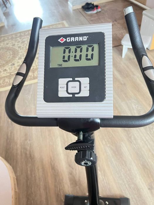 Велотренажёр GRAND