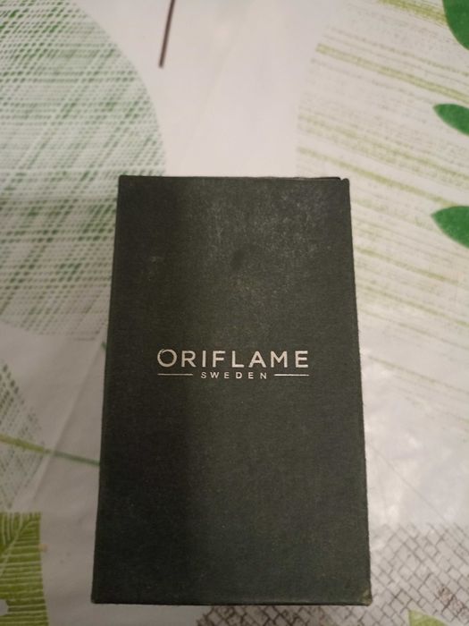 Продавам часовник