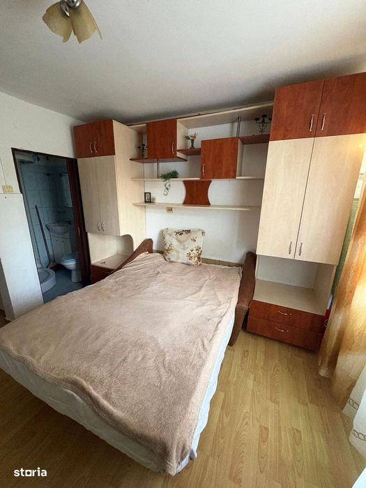 garsoniera  20 mp tatarasi flora mobilata si utilata 230 euro