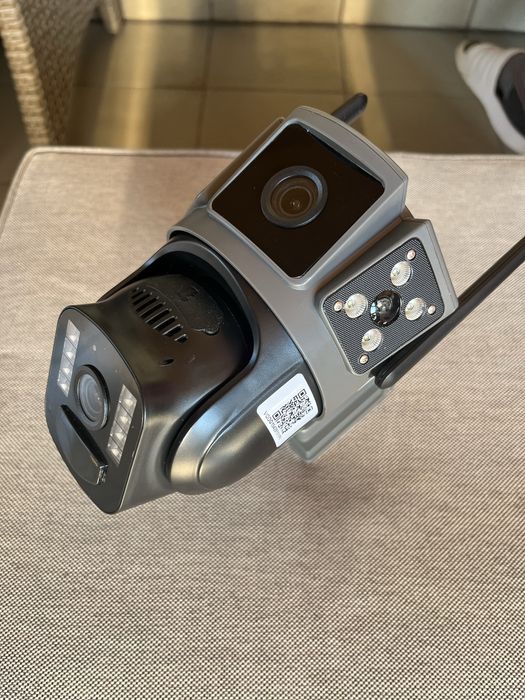 Camera de supraveghere solara