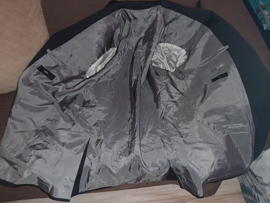 Sacou original HUGO BOSS marimea 52