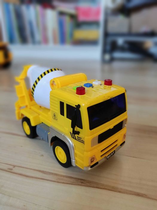 Vehicule de Jucărie pentru Aventuri Imaginative