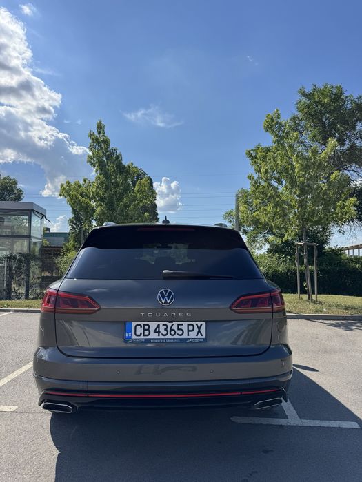 VW Touareg R-line black style 4MOTION