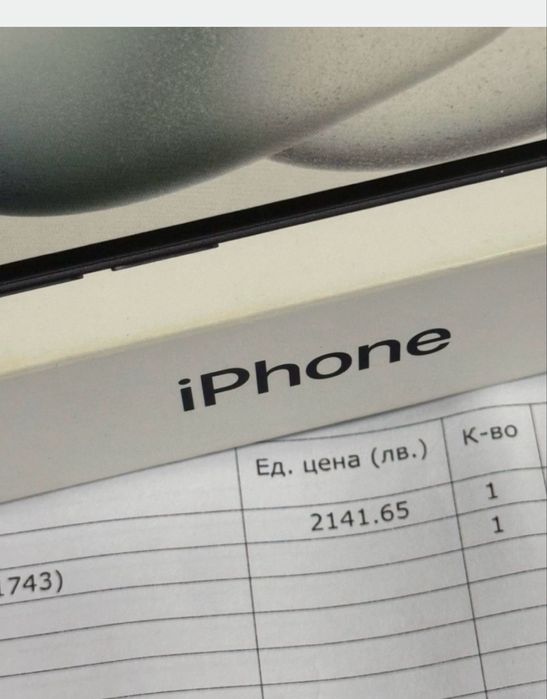 КАТО НОВ 256GB iPhone 15 Vivacom Black / Черен