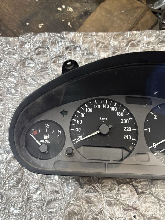 Bmw E36 Километраж 8 379 814