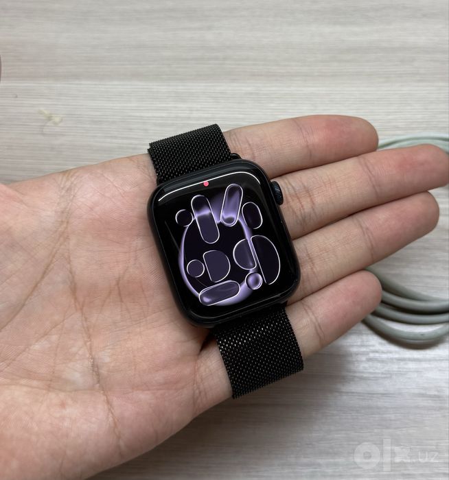 Apple watch 8/45 92% Midnight