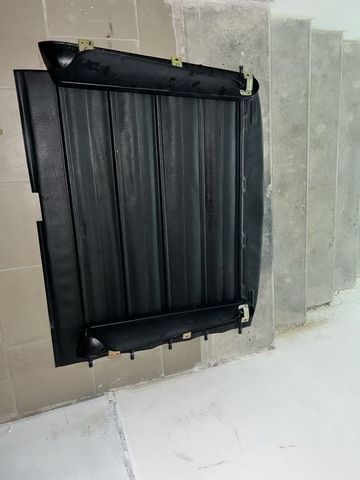 Гольф 3 универсал шторка и направляющие