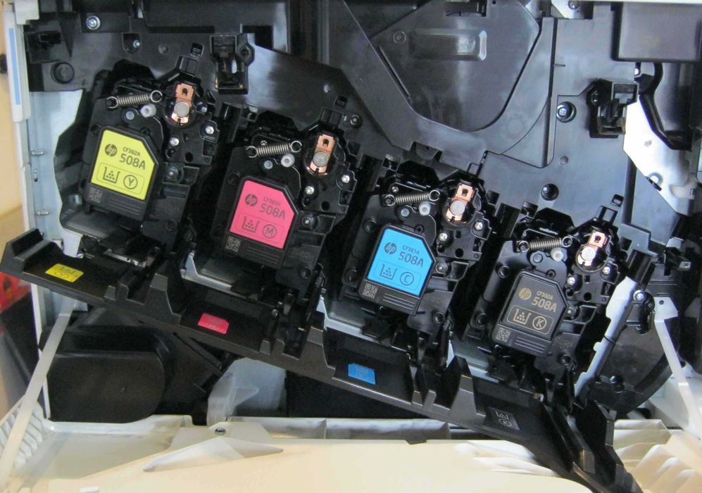 Imprimanta HP Color Laserjet M553