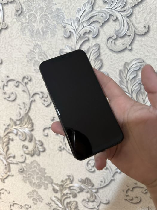Iphone 11 pro 64 G/B