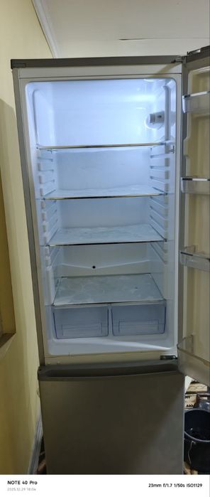 Artel muzlatgich sotiladi 248