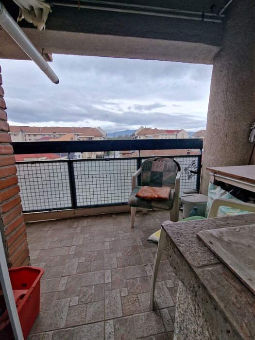 Persoana fizica vand apartament 3 camere72,5mp
