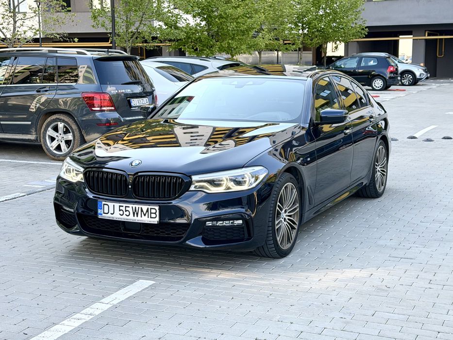 BMW 520d Xdrive M Packet - Camere 360, Distronic, Softclose, Harman Kardon