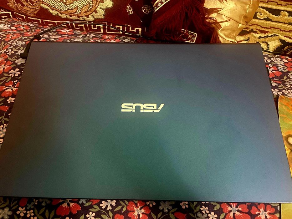 ASUS VivoBook A516EA