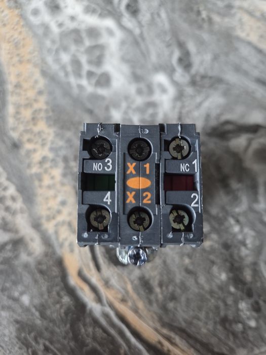 Buton luminos Schneider