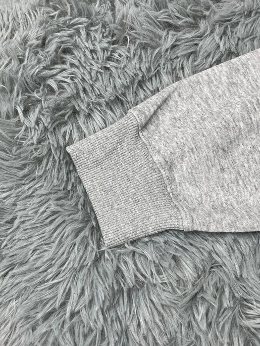 Продаю Серый Свитшот Palace x GAP Athletic (Premium Quality)