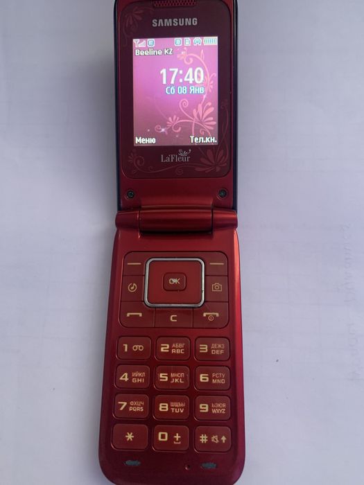 Продам ретро телефон самсунг GT-E2530