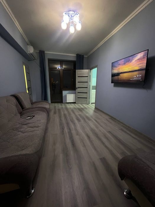 Сдаю 3 ком Буз базар Новостройка