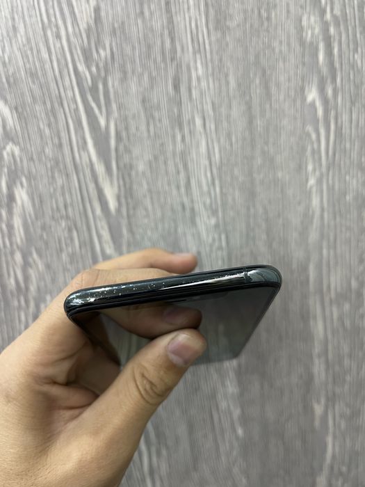 IPhone 11 Pro Max 256GB     .