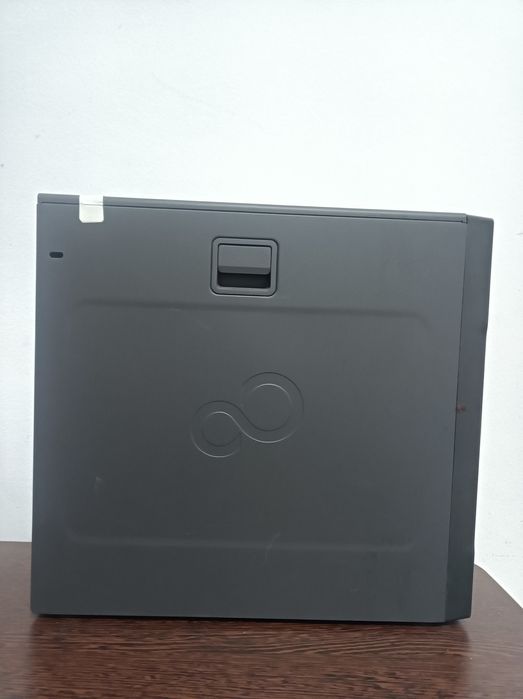 Calculator Fujitsu este foarte bun.