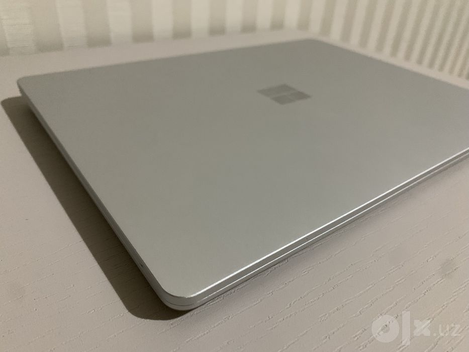 Microsoft Surface Laptop Go 2 16/256, Intel Core i5-1135G7 | в идеале!