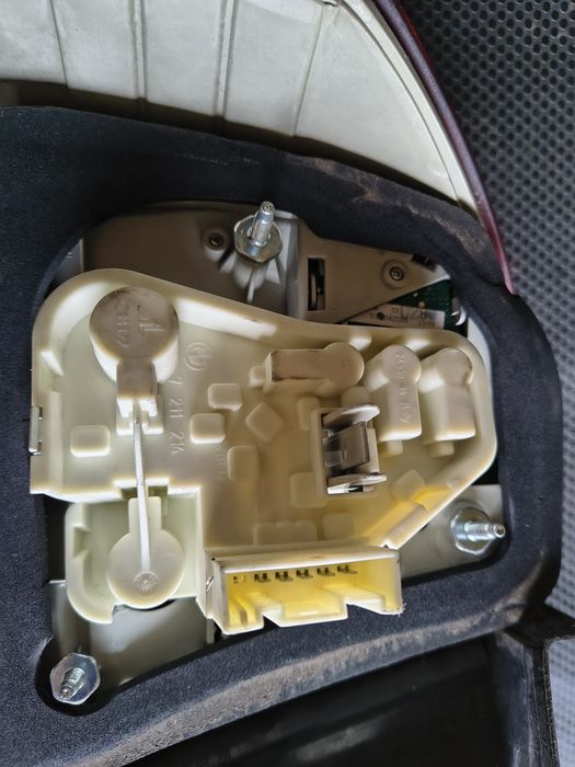 Stop dreapta aripa Facelift Bmw Seria 3 E91