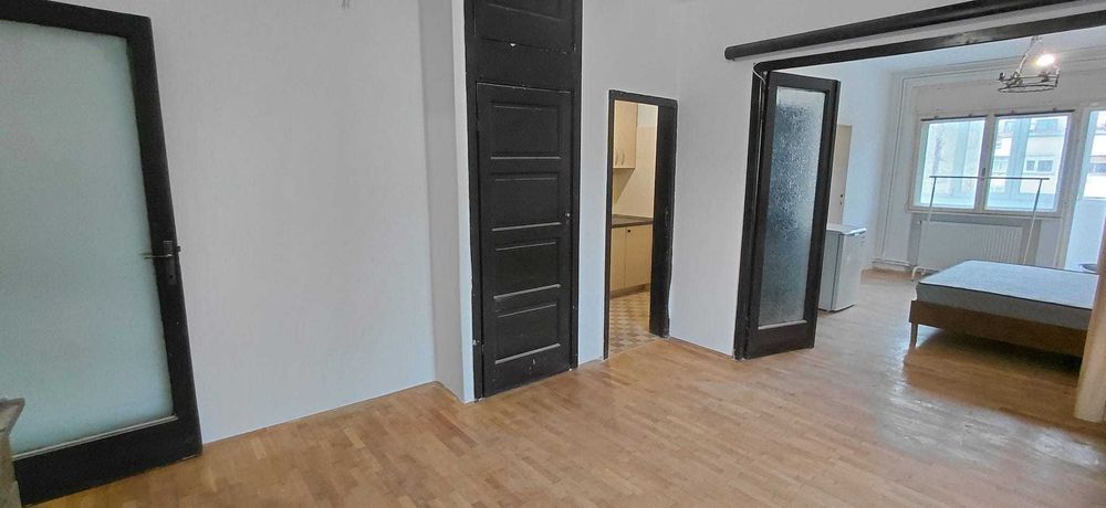 Apartament 2 camere Sfintii Voievozi nr. 29 - Piata Victoriei - View 3