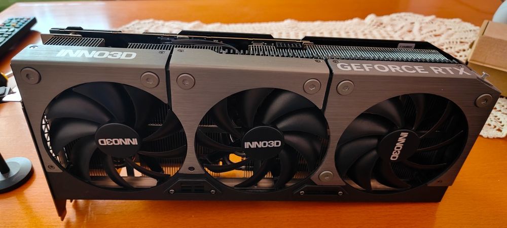 NVIDIA RTX Inno3d 4080 SUPER x3 OC