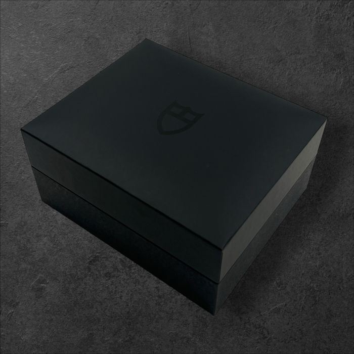 TUDOR кутия за часовник нова