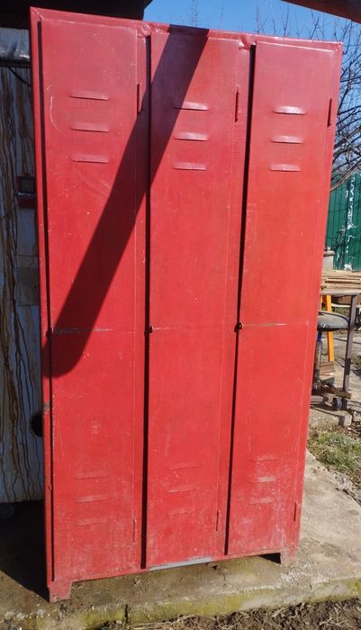 Fiset / Vestiar metalic