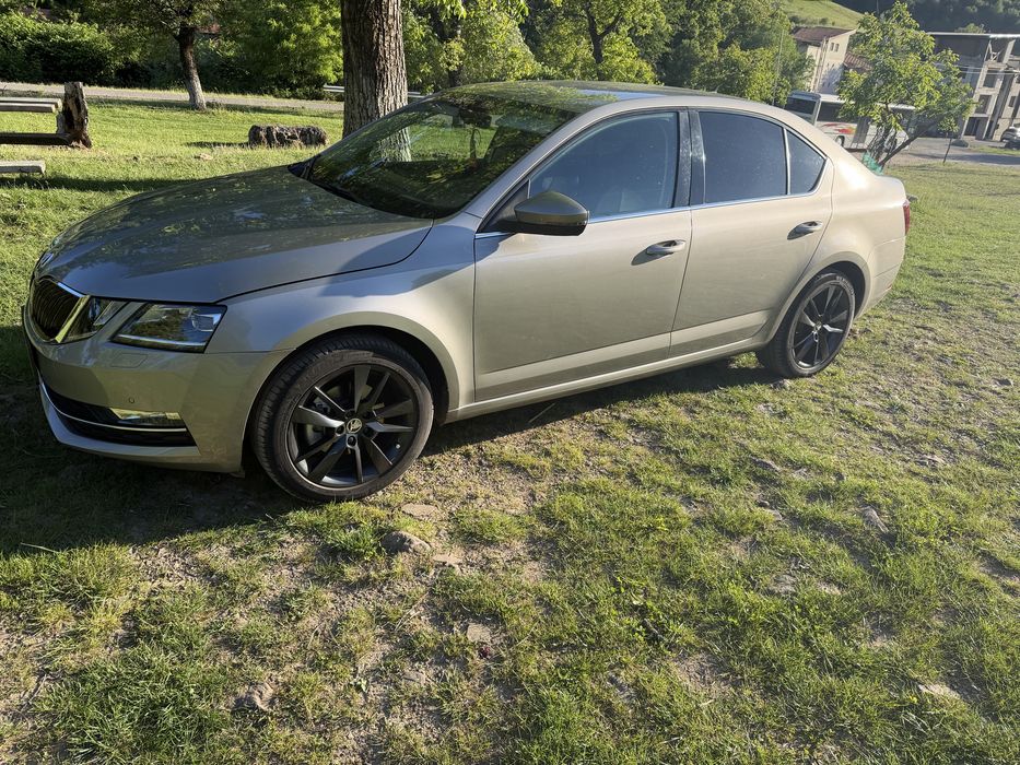SKODA Octavia 2018 — imagine 3