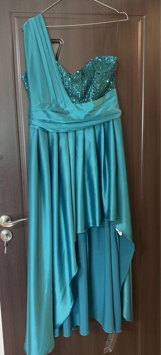Rochie elegantă verde smarald