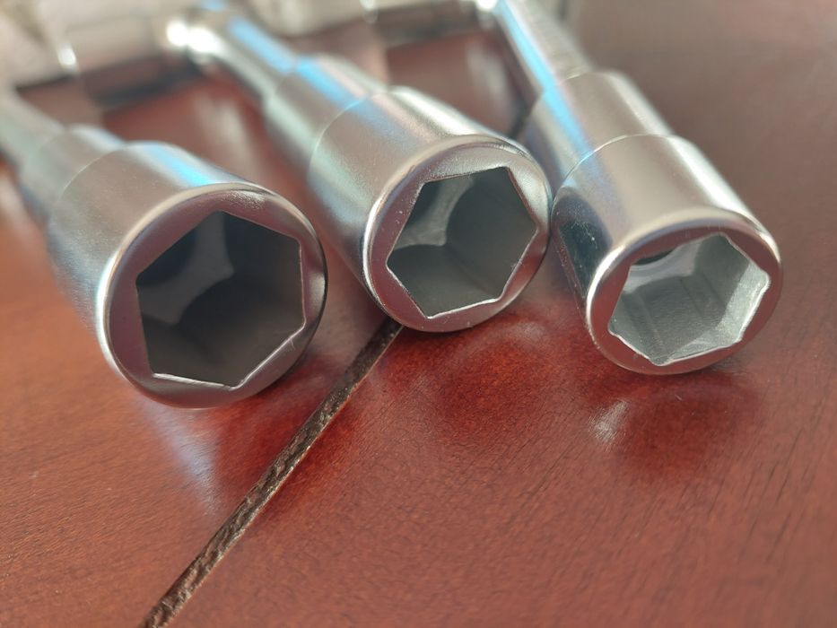 Facom Unior Инструменти