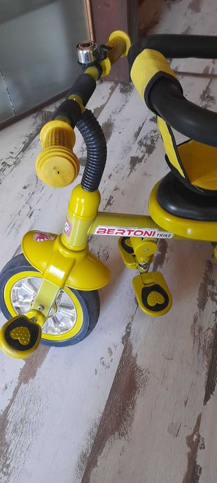 Детска триколка метална със сенник BERTONI TRIKE