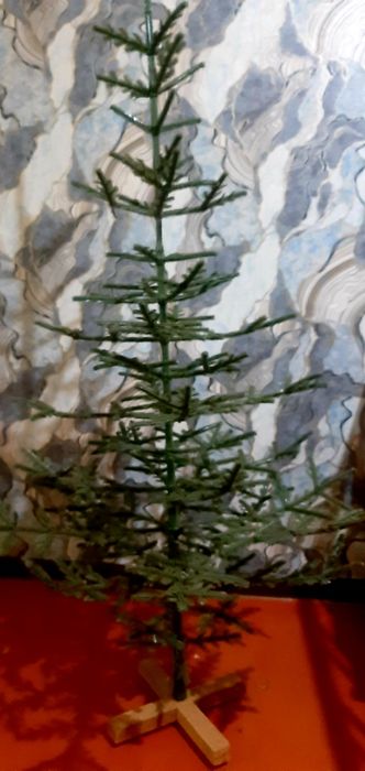 Ёлка пластиковая