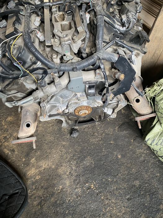 Продам двигатель на Инфинити б/у