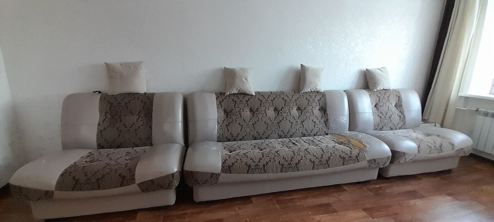 Продам мягкий уголок