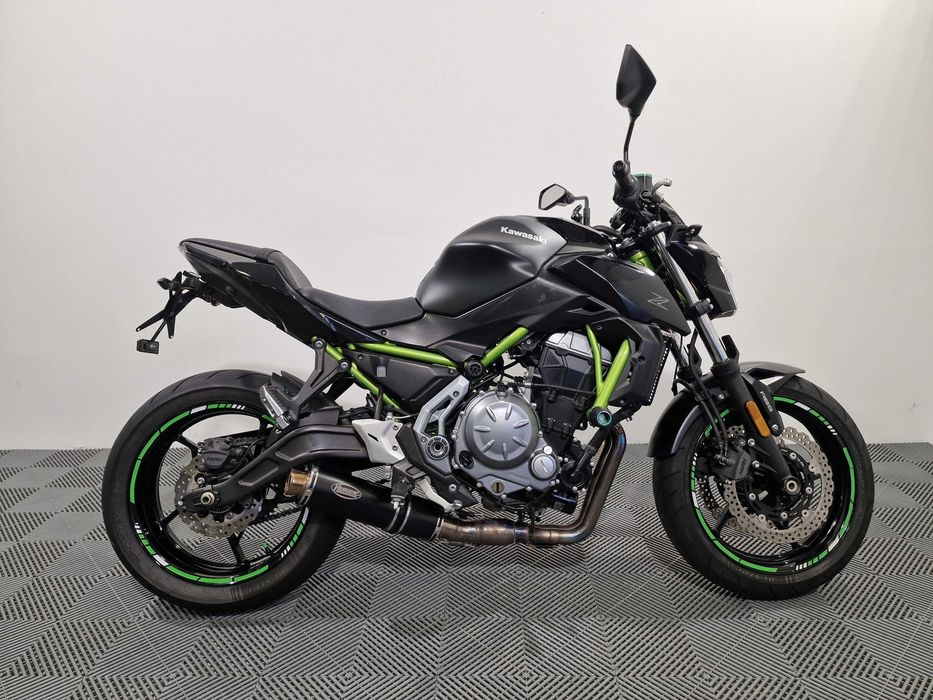 Kawasaki Z650 limitat A2 – Evacuare sport, RAR efectuat - Garanție
