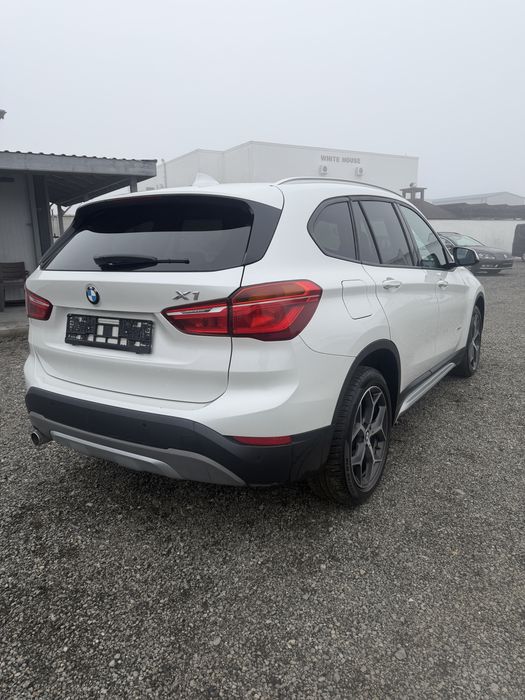 Bmw X  1 ,X  line ,2016,Automat ,alb perlat