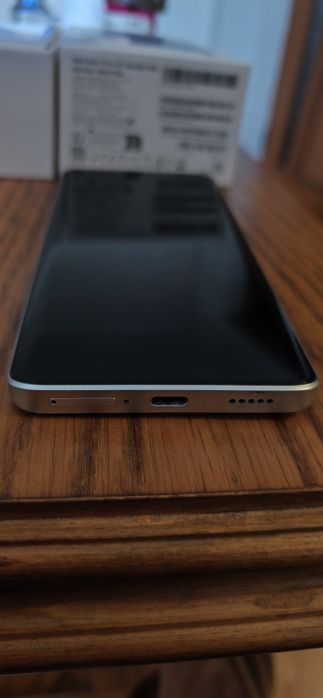 Redmi note 13pro+ 5g 8 ram 256gb